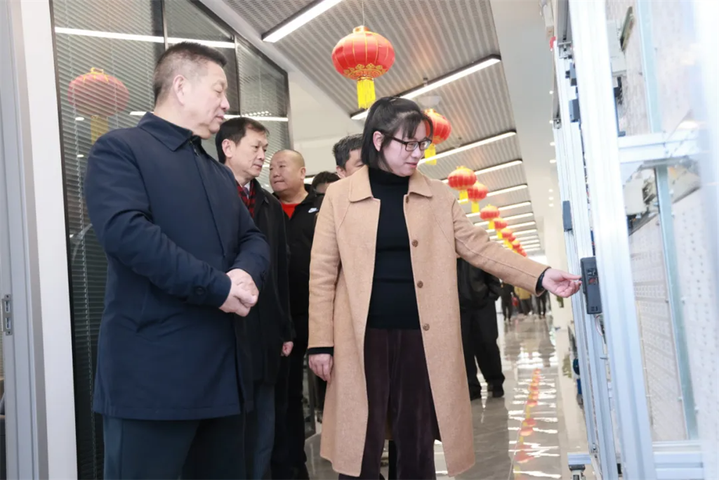 首页-BB贝博艾弗森公司官网